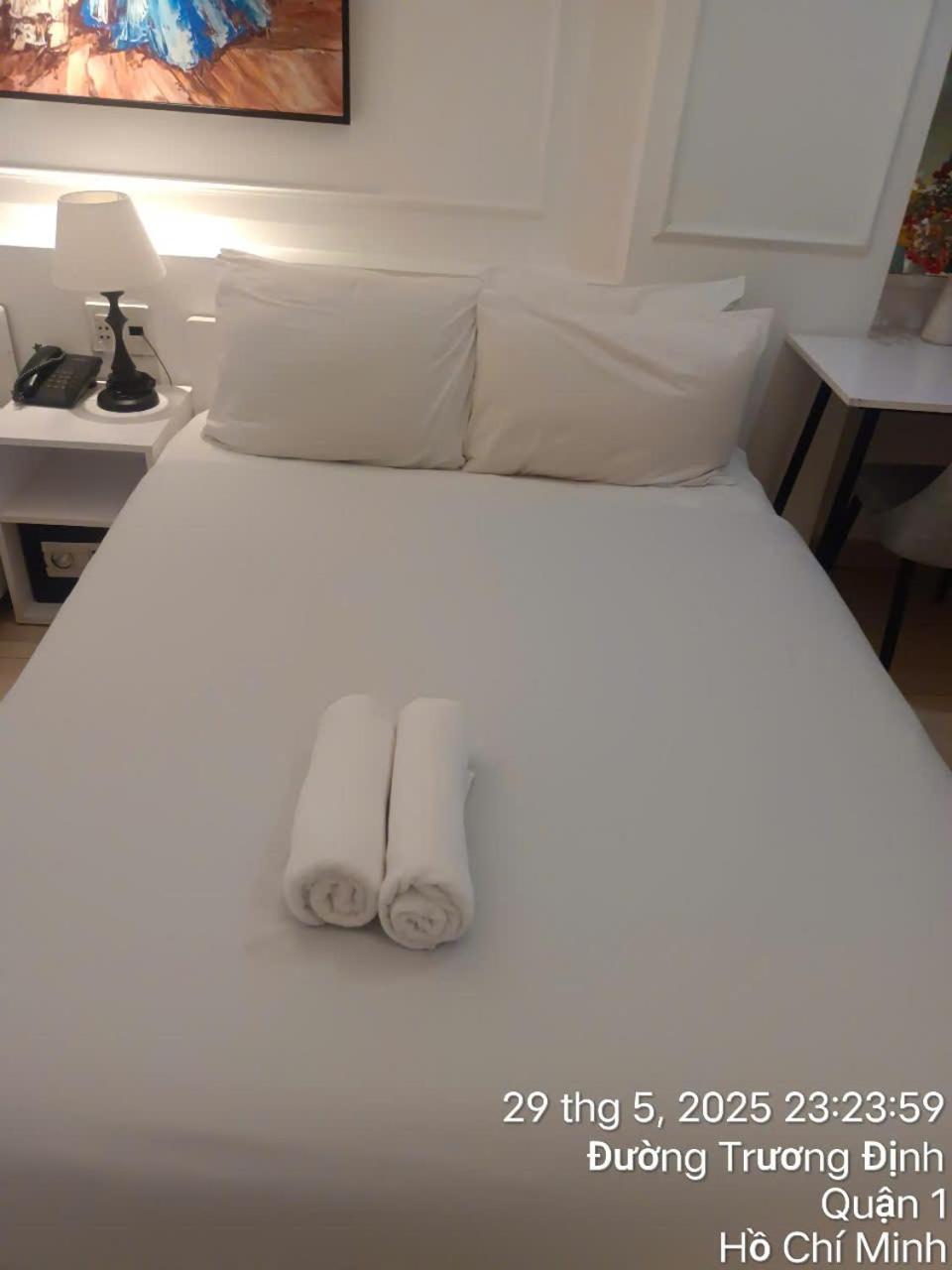 Khách sạn Emerald Saigon TP. Hồ Chí Minh